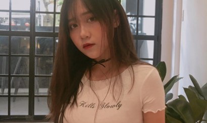 [CÓ LINK] Thúy Hàng 2k1 lộ clip nóng 36p khoe ngực căng tròn