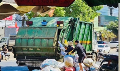 Thu gom rác thải sinh hoạt Thịnh Phát giá rẻ, uy tín, an toàn